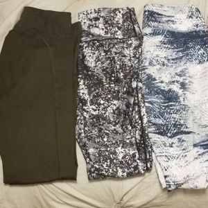 (SOLD on FB) XS fabletics set of 3 leggings